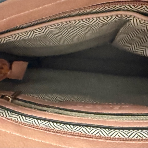 Stylish Pink leather Bucket Bag with Colorful guitar Strap - Picture 6 of 6